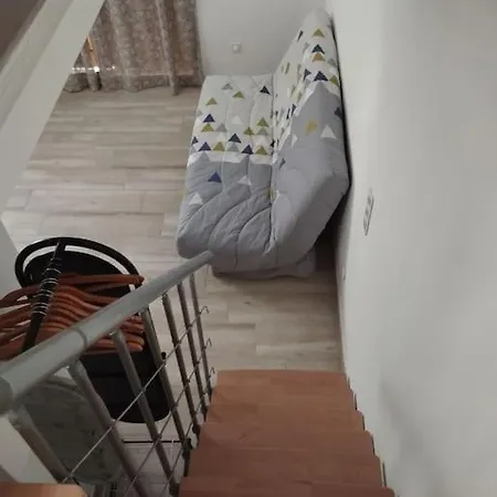 En Petite Camargue Apartment *