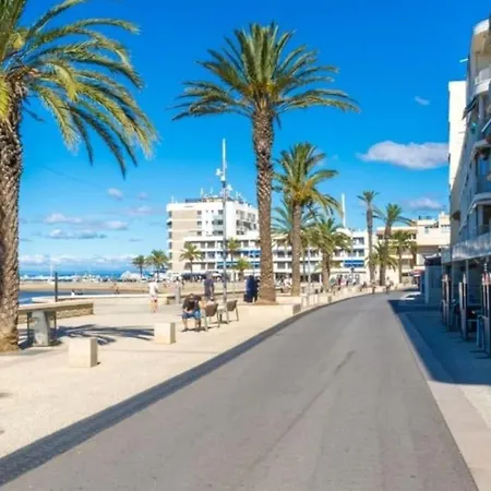 En Petite Camargue 아파트 Le Cailar